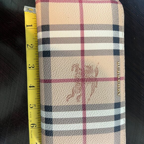 Burberry Haymarket Check Zip Around Wallet (SHF-T4rgfq) - Picture 2 of 6